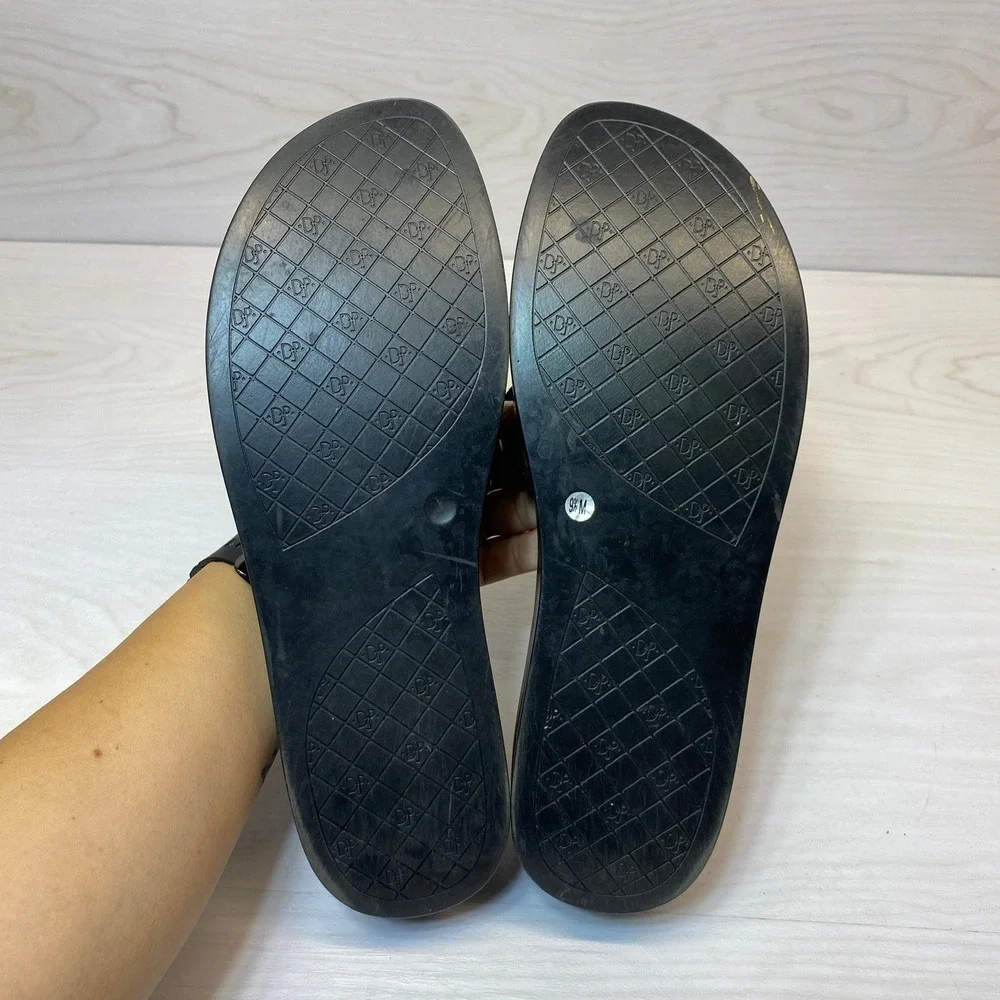 Donald Pliner Fifi Womens 9.5 Platform Sandals Snakeskin Wedge Thong Slides‎